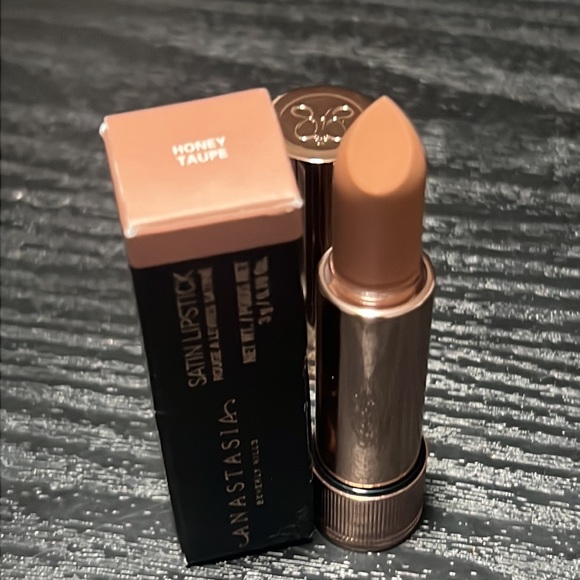 🌙💕Honey Taupe Anastasia Beverly Hills Satin Lipstick - Picture 3 of 11